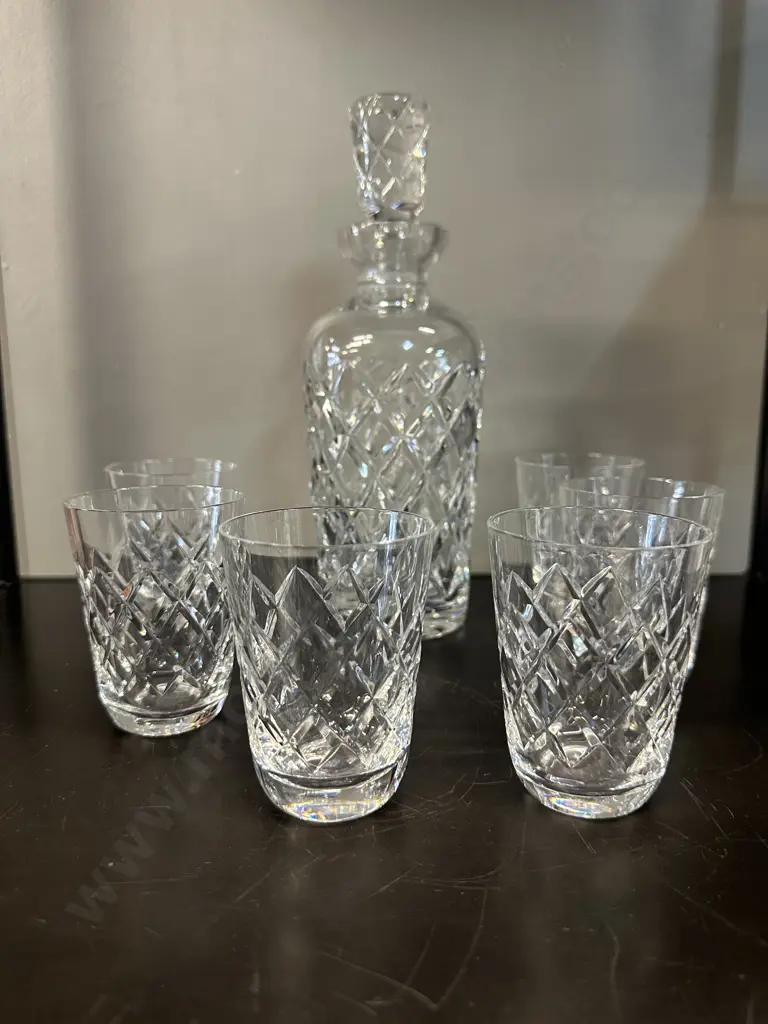 Vintage Crystal Decanter & Six Sherry Glasses Image 1++