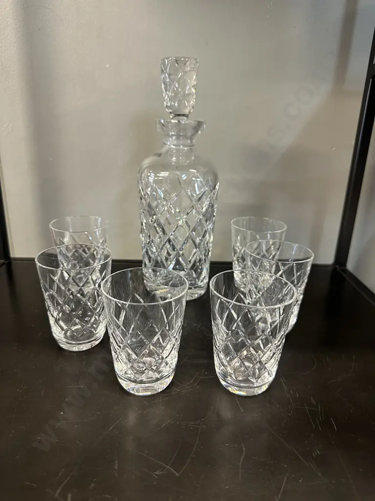 Vintage Crystal Decanter & Six Sherry Glasses Image 1++