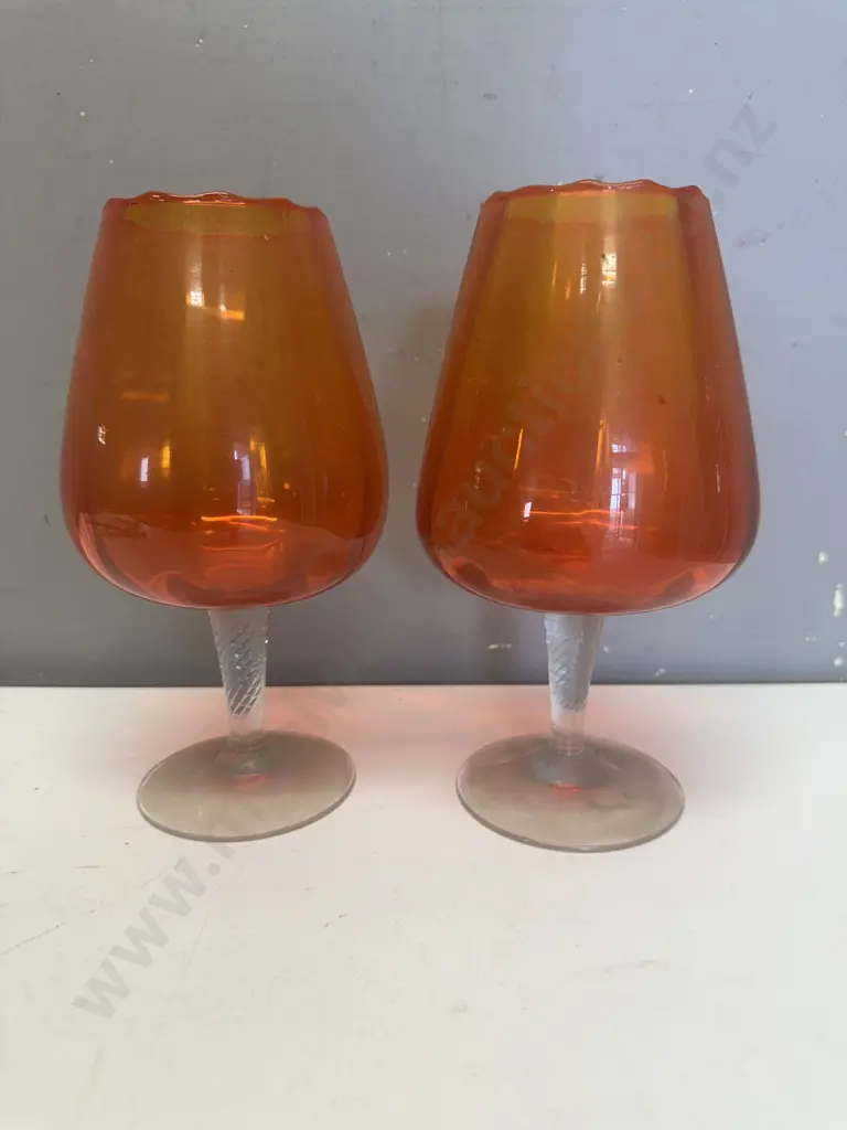 Retro Orange Glass Goblets Ruffled Tops Image 1++