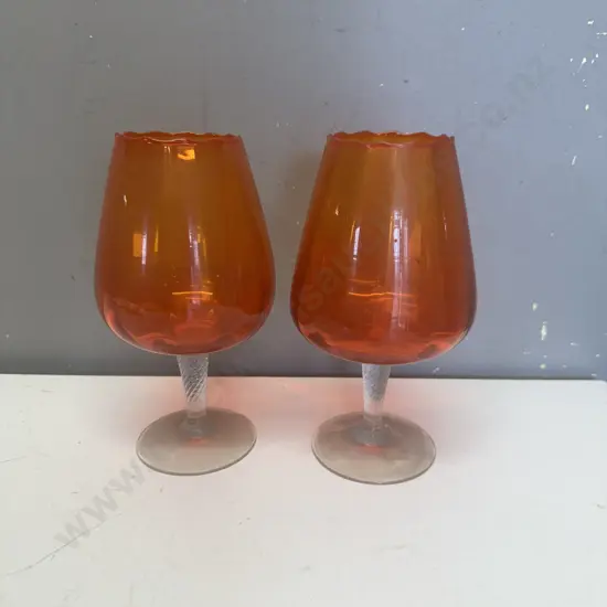 Retro Orange Glass Goblets Ruffled Tops