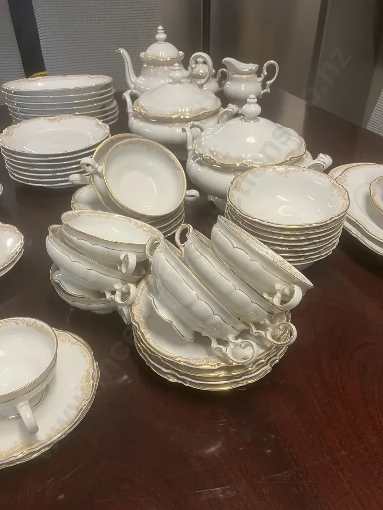 Hutschenreuther Sylvia 'Lorelei Loreley' (Gold, White) Porcelain Dinnerware, Coffee Set Etc - 81 Pieces Image 1++