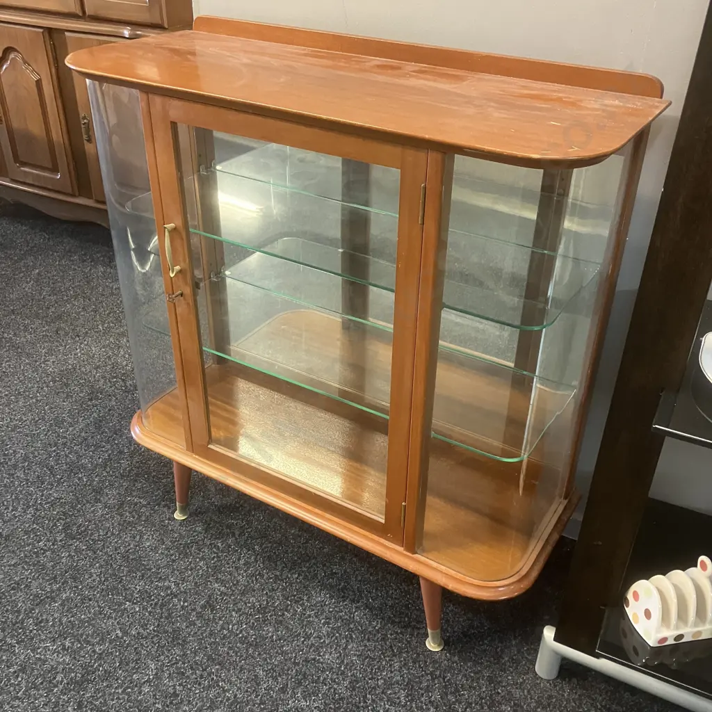 Mid Century Glass Display Cabinet With Key, Mirror Backed, Glass Shelves, Pedestal Legs. H96 W90.5 D36cm Image 1++