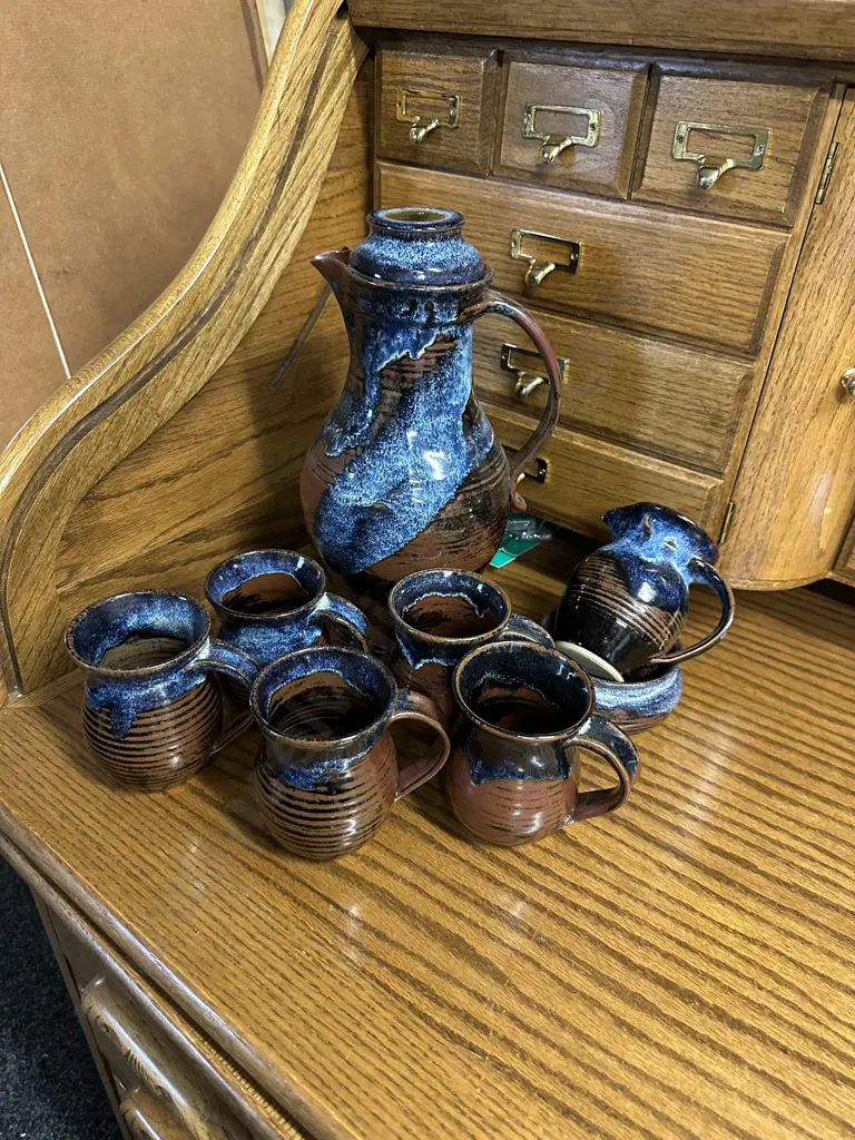 Vintage Pottery Coffee Pot, Mugs, Creamer & Jug Image 1++