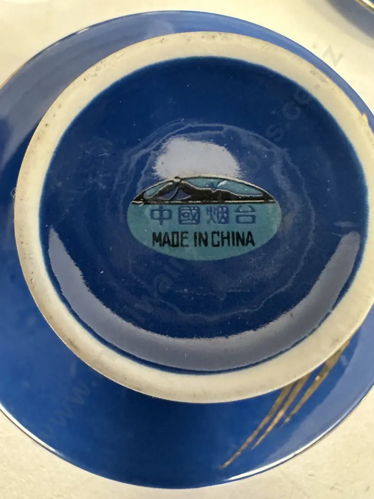 Vintage Floral Coffee Pot, Duos x6 & Creamer Image 1++