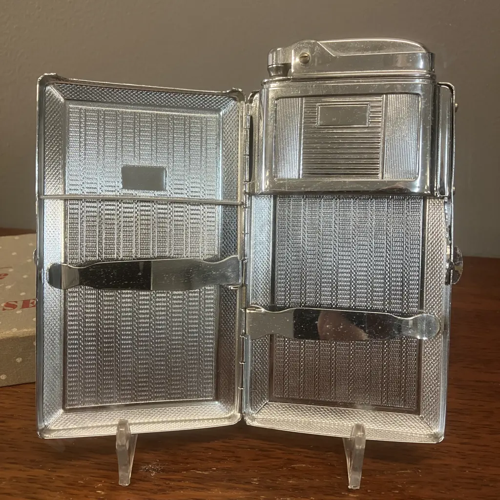 Vintage 1950s MOSDA Streamline Lighter Case - Cigarette Case  & Lighter With Original Box Made In  England Image 1++