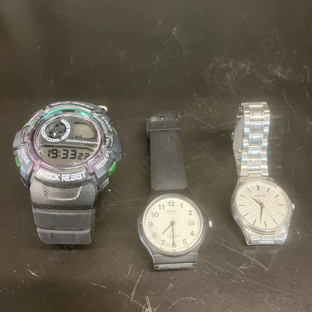 Casio MW-59 Womans Analogue Watch, Lorus Watch, G-Shock Looking Watch Image 1++