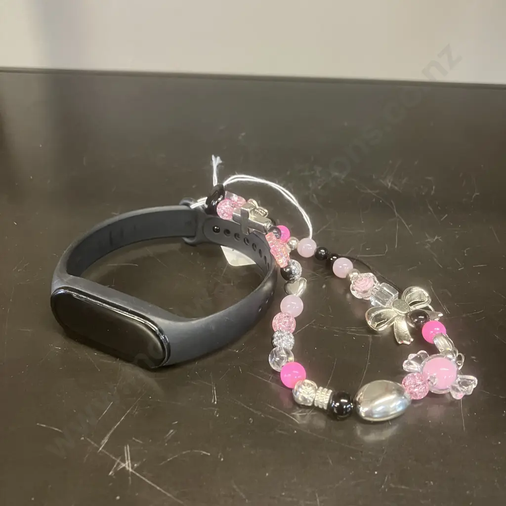 Xiaomi Smart Band & Bracelet Image 1++