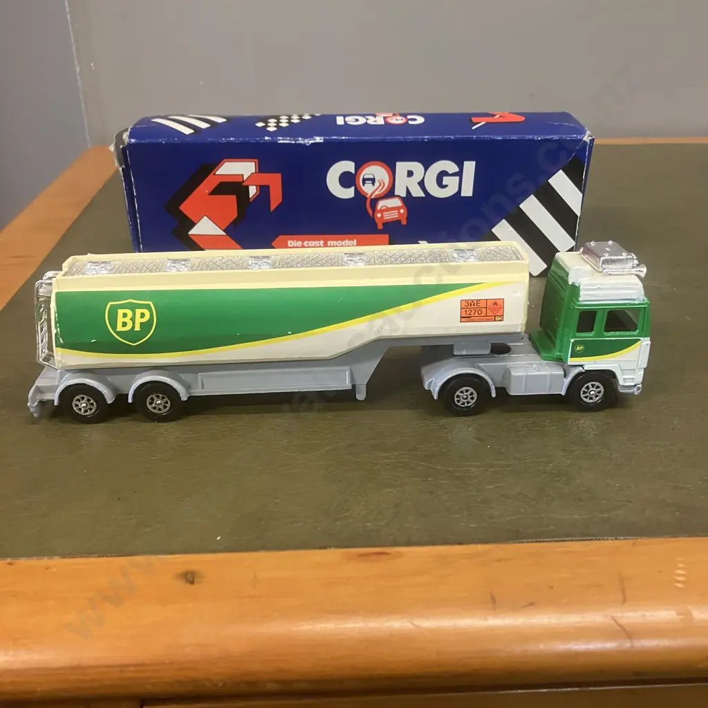 Corgi Model Trucks - 'MARS' Container Truck, Car Transporter, BP Tanker, 1990's With Boxes Made In Great Britain Image 1++