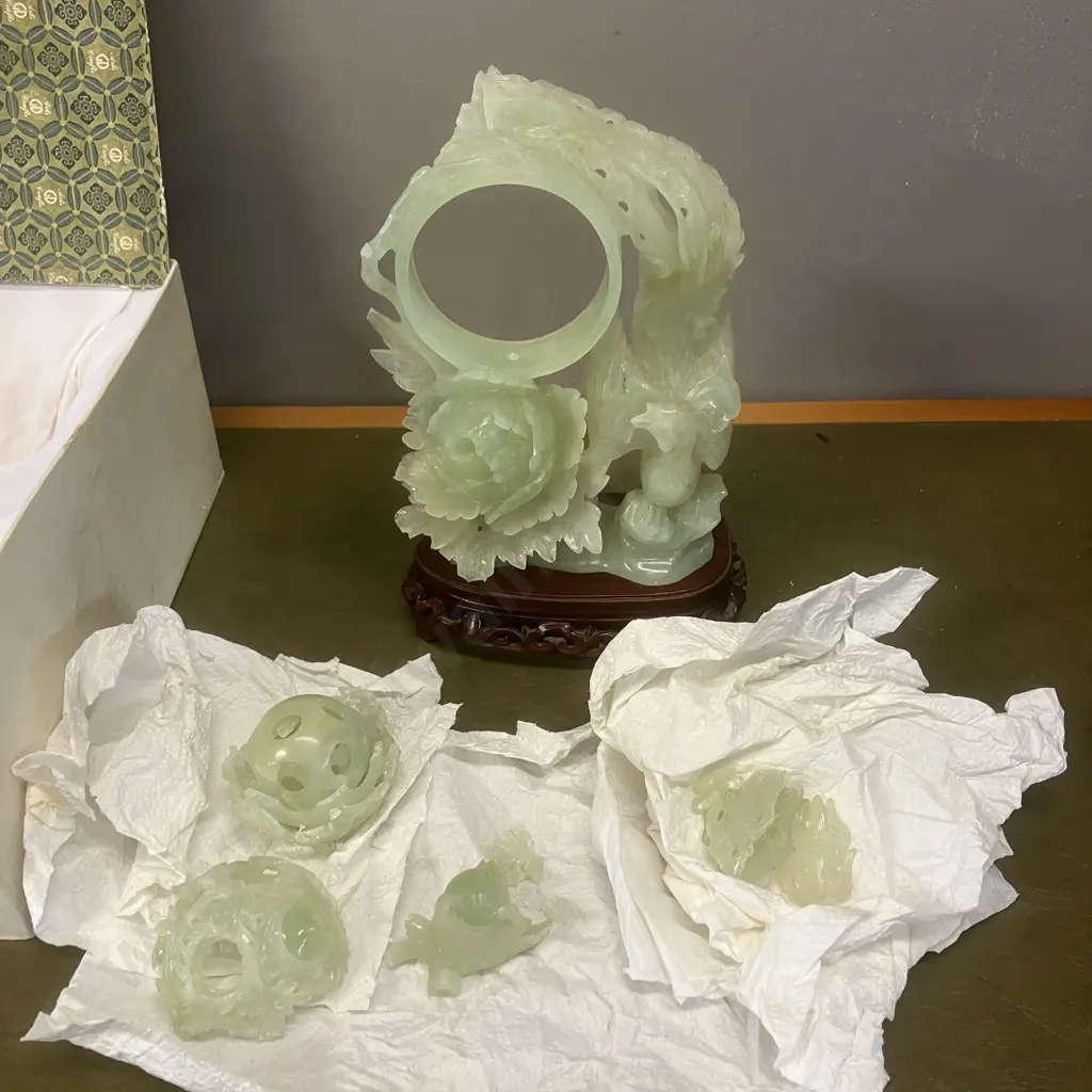 Vintage Chinese Hand Carved Jade Phoenix Peony Sculpture With Carved Stand (Damaged) Image 1++