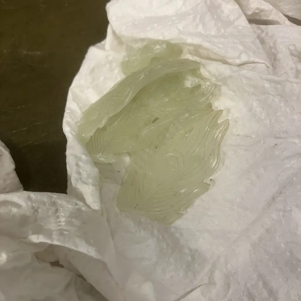 Vintage Chinese Hand Carved Jade Phoenix Peony Sculpture With Carved Stand (Damaged) Image 1++