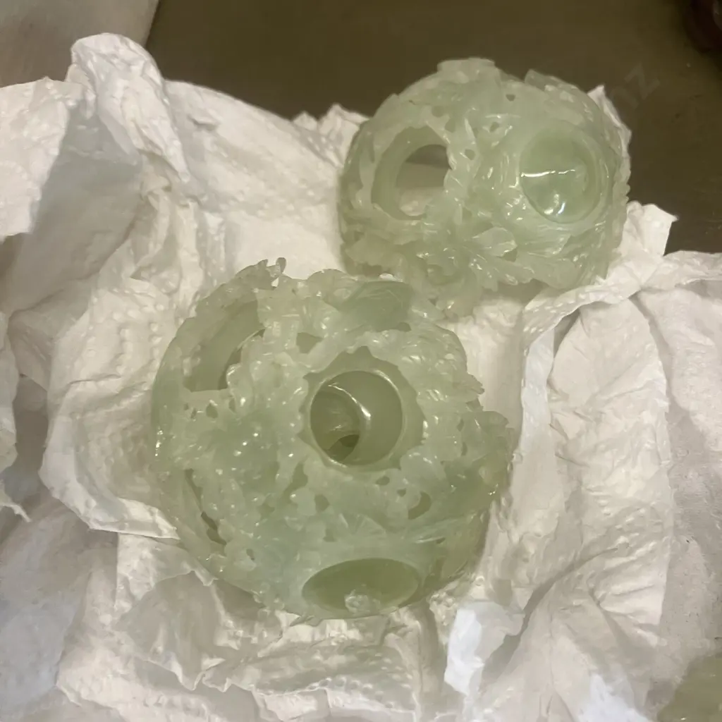 Vintage Chinese Hand Carved Jade Phoenix Peony Sculpture With Carved Stand (Damaged) Image 1++