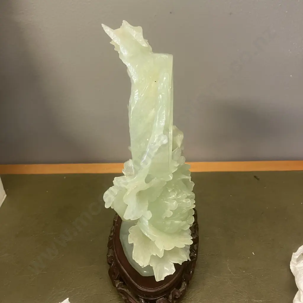 Vintage Chinese Hand Carved Jade Phoenix Peony Sculpture With Carved Stand (Damaged) Image 1++