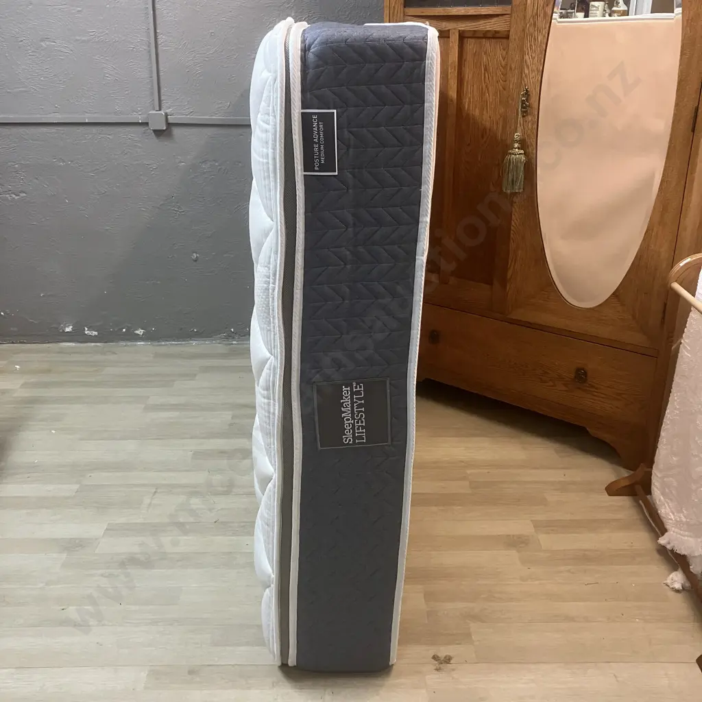 Sleepmaker Lifestyle Posture Advance Medium Comfort Double Size Mattress (137 x 188cm) Image 1++