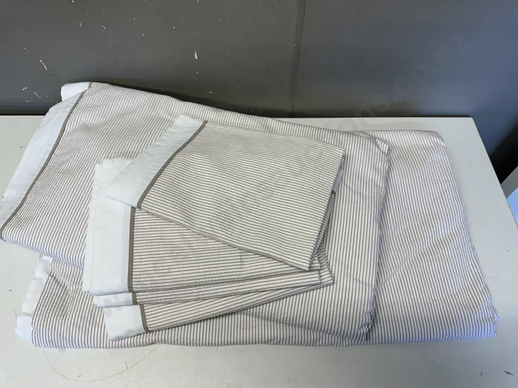 Camel & Cream Striped Duvet Covers & Pillow Slips King & Queen Size Image 1++