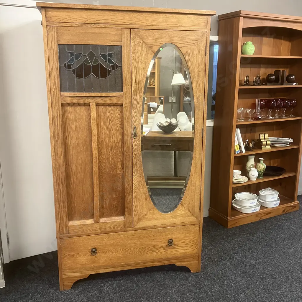 Vintage Oak Freestanding Wardrobe, Oval Inset Bevelled Mirror And Curved Leadlight, With Key. H193 W112 D52cm Image 1++