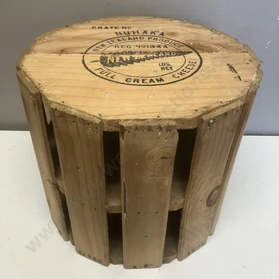 Vintage Cheese Crate Stool 'NUHAKA No 1344 New Zealand In Black Fern.12 Sided. 35 x 40cm
