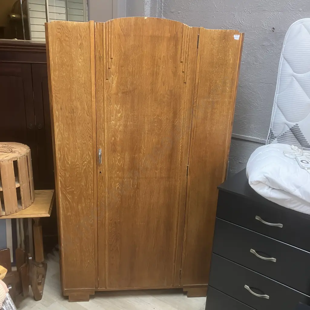 Art Deco Oak Single Door Wardrobe With Key. H181.5 W106 D52.6cm Image 1++