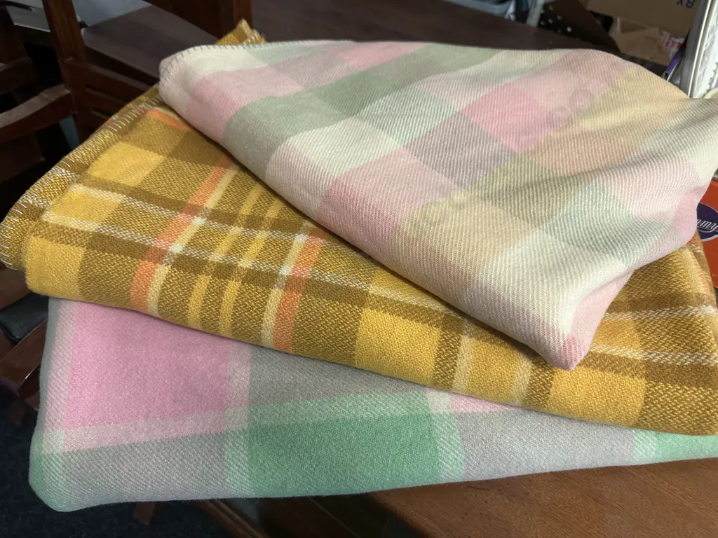 Assorted Vintage Woollen Blankets Image 1++