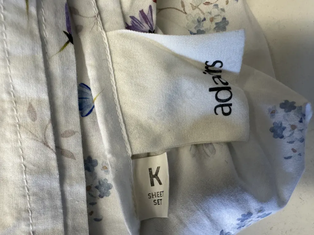 Sheet Sets Including Adairs King Size With Pillowcases  Image 1++