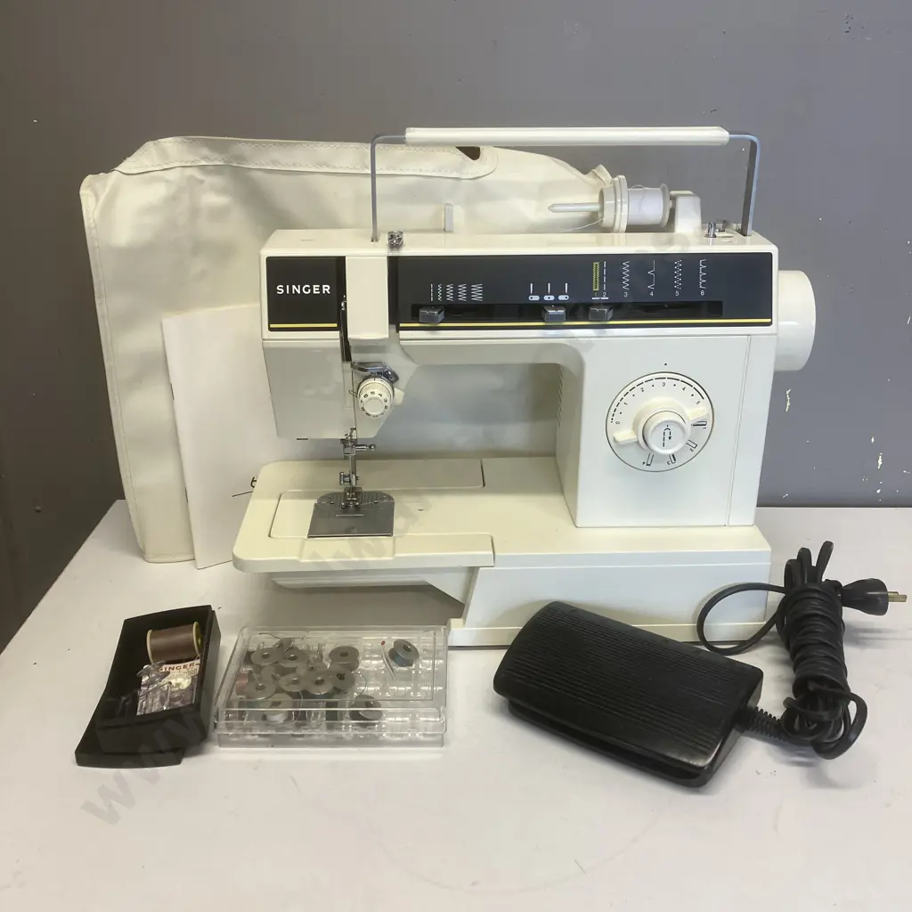 Singer 6212C Sewing Machine Image 1++