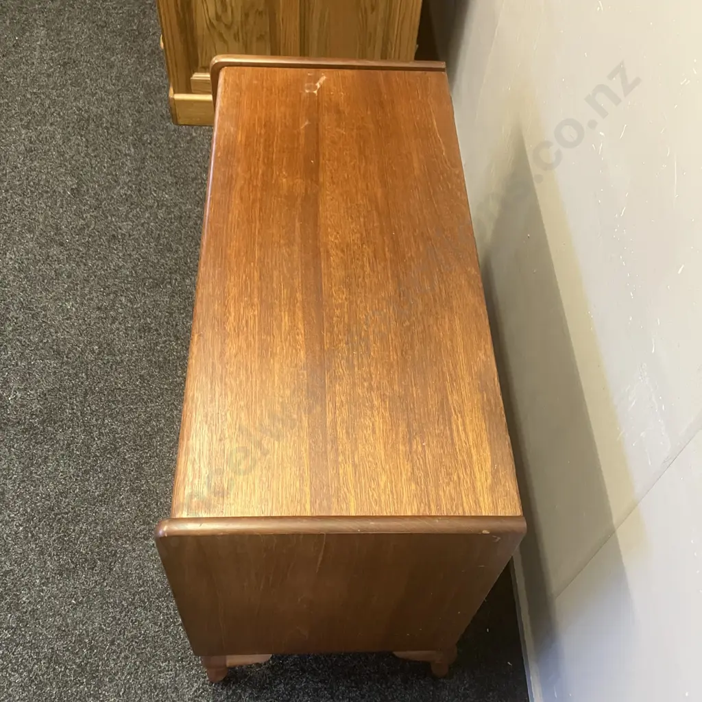 Art Deco Oak Blanket Chest With Storage Drawer, Original Handles, Hinged Lid. H67 W92.5 D44cm Image 1++