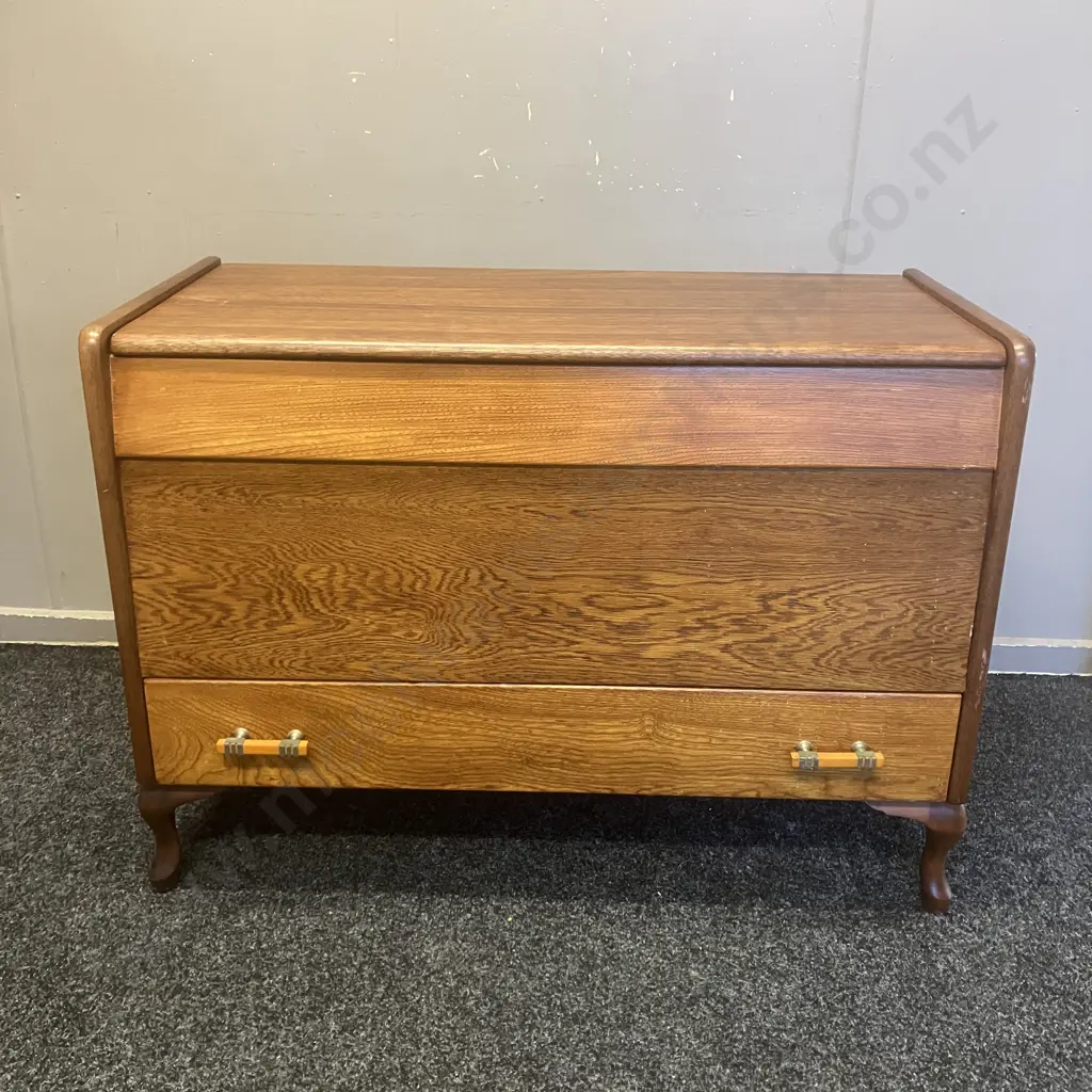 Art Deco Oak Blanket Chest With Storage Drawer, Original Handles, Hinged Lid. H67 W92.5 D44cm Image 1++