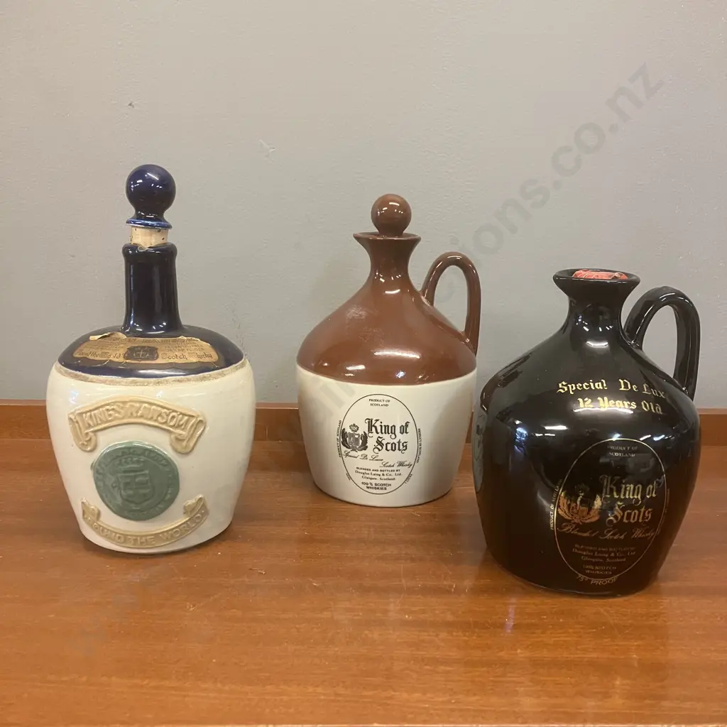 King of Scots & Kings Ransom Stoneware Jugs x 3 Image 1++