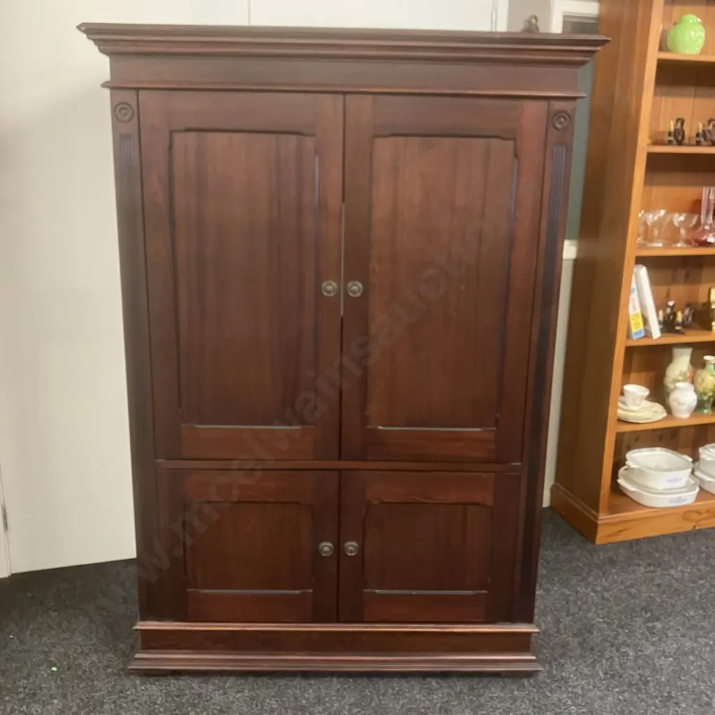 Mahogany 4 Door Storage Cabinet / Entertainment Unit. H165 W115 D58cm Image 1++