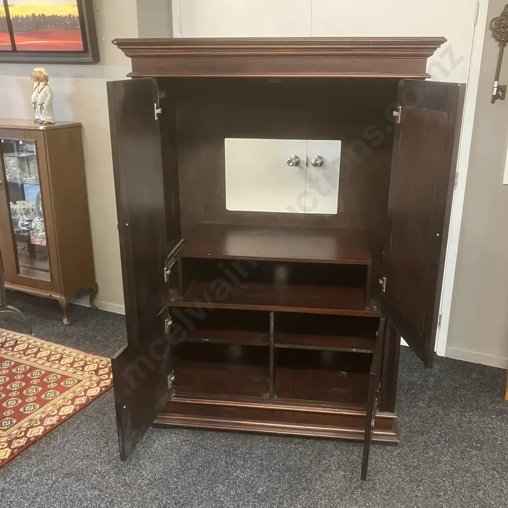 Mahogany 4 Door Storage Cabinet / Entertainment Unit. H165 W115 D58cm Image 1++