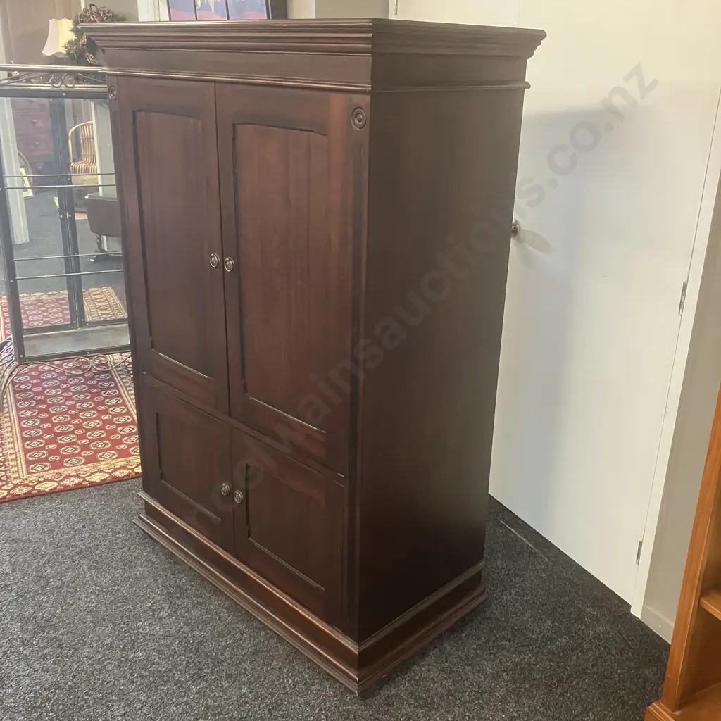 Mahogany 4 Door Storage Cabinet / Entertainment Unit. H165 W115 D58cm Image 1++