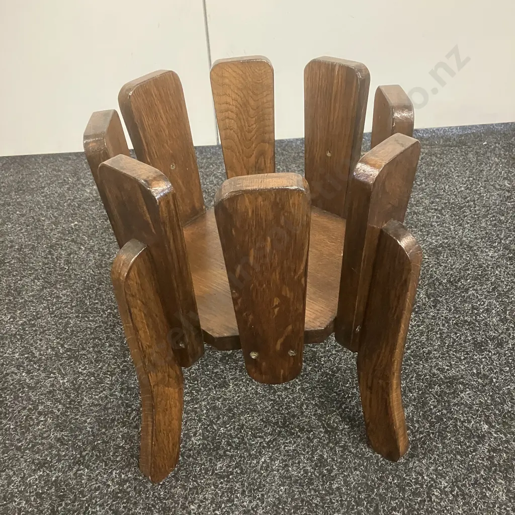 Vintage Oak Octagonal Plant Stand. 35 x 40cm Image 1++