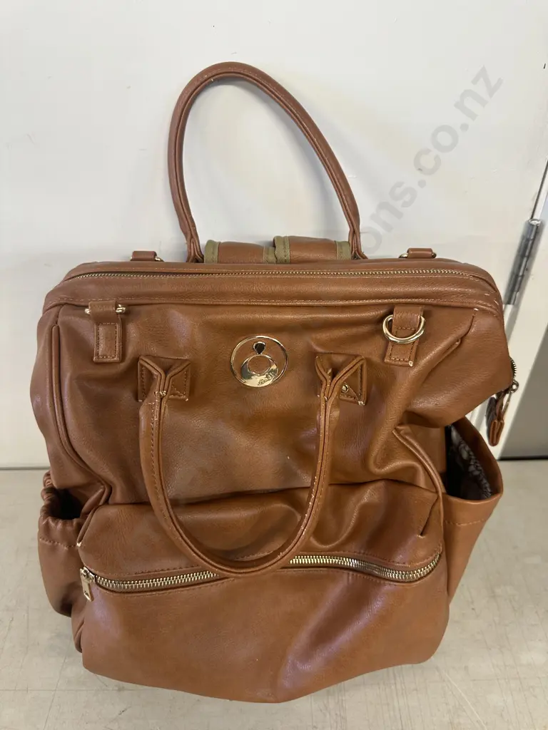 Isoki Vegan Leather Byron Backpack (as found) Image 1++