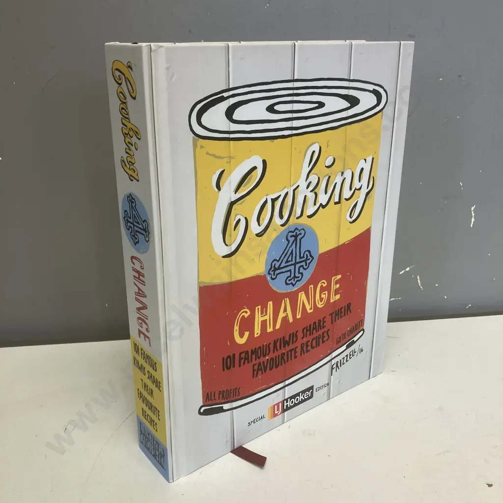 Cookbooks - Cooking 4 Change: 101 Famous Kiwis Share Their Favourite Recipes & Gwyneth Paltrow Its All Good Image 1++