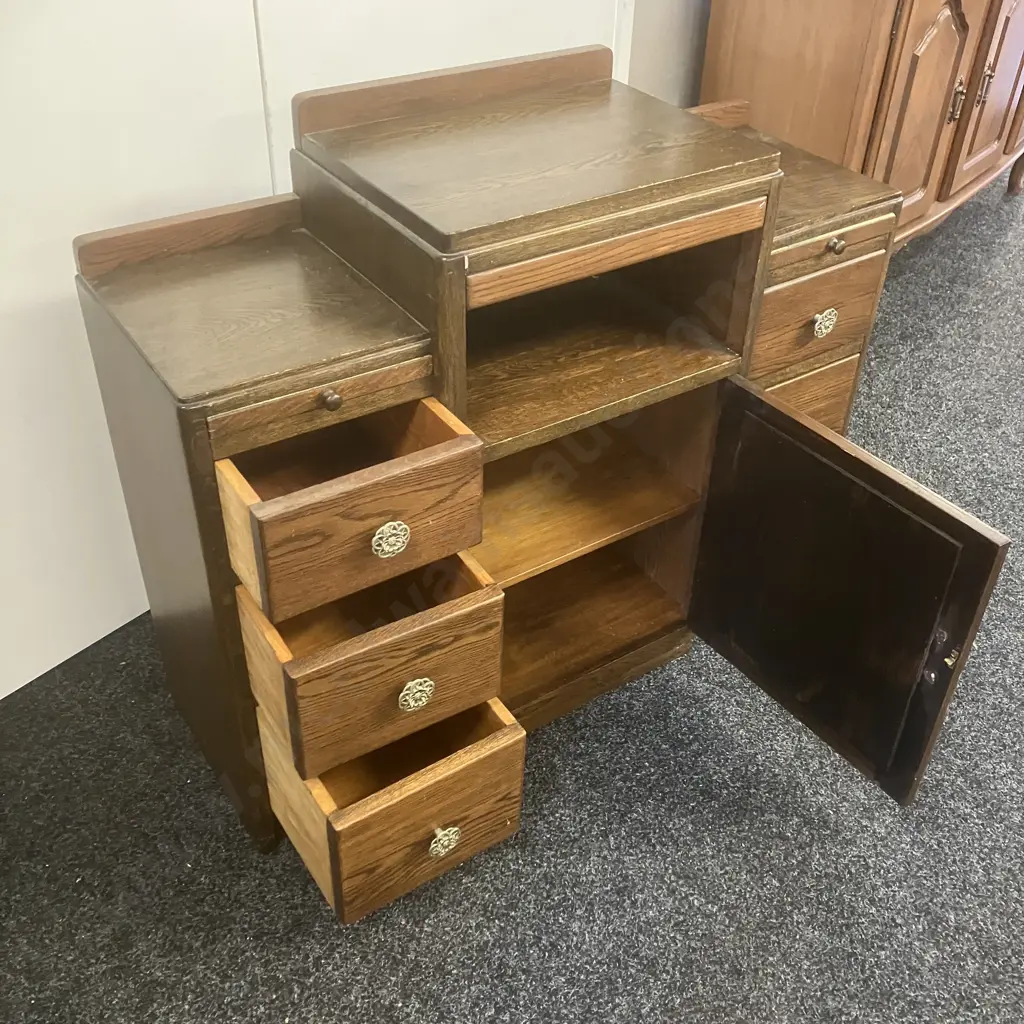 Oak Sideboard With 3 Pull Out Slides. H80 W95 D34cm Image 1++