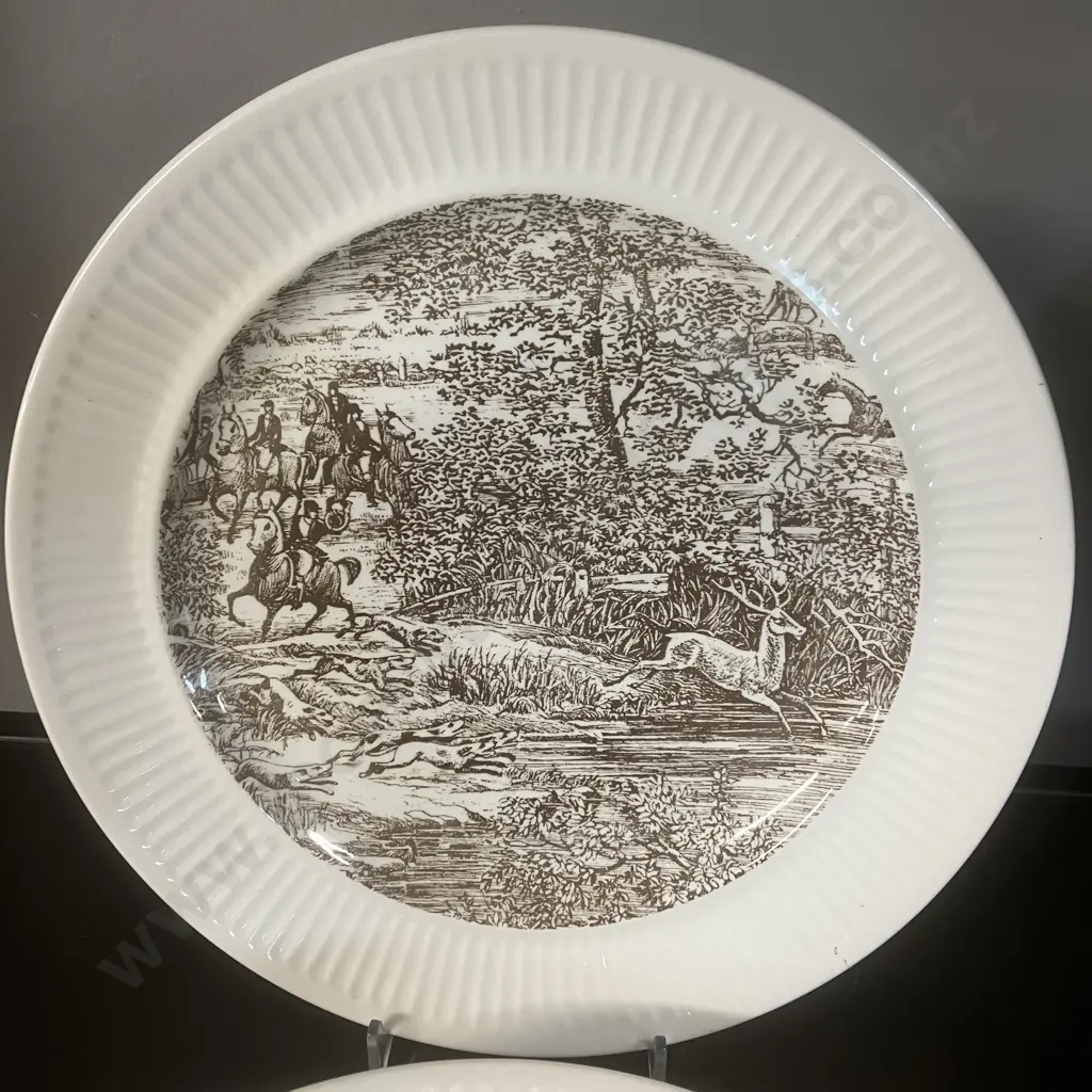 Set of Six Rare Crown Lynn Countryside Pattern Dinner Plates In Brown. Dia26cm Image 1++