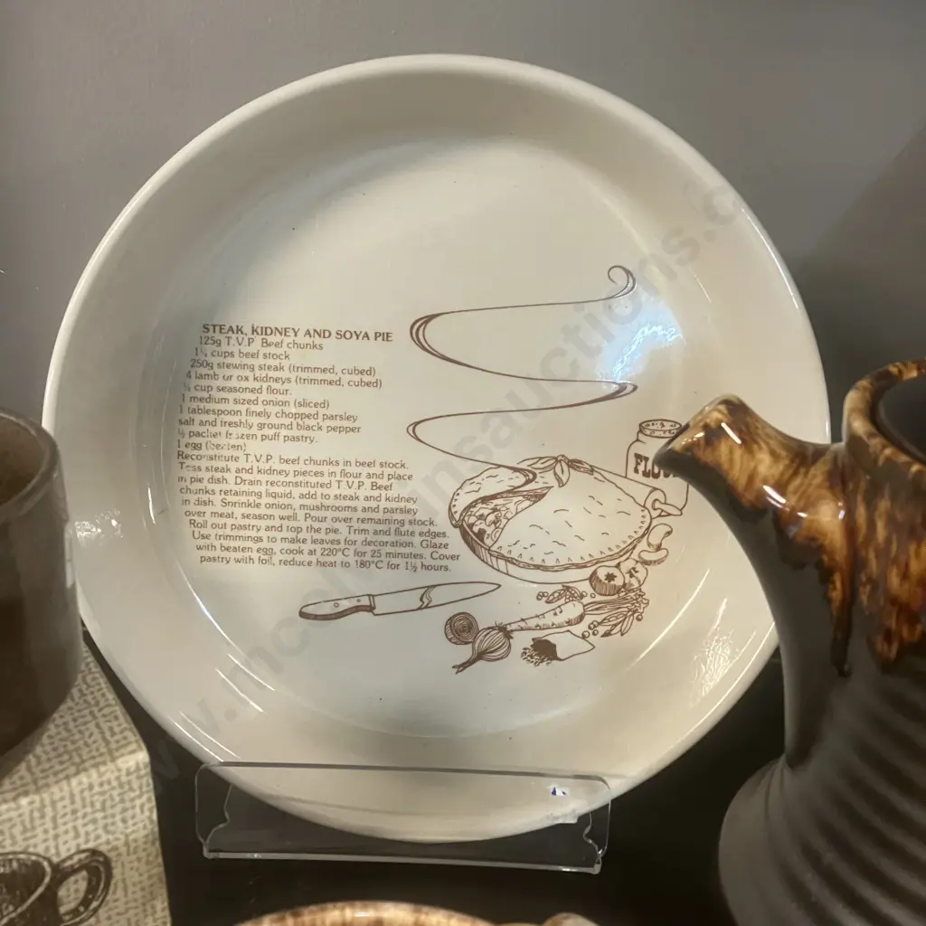 Crown Lynn Items - 'Time Out' Teapot 1258, Recipe Collection 5627, Sugar Bowl & Cream Jug In Original Box Etc Image 1++