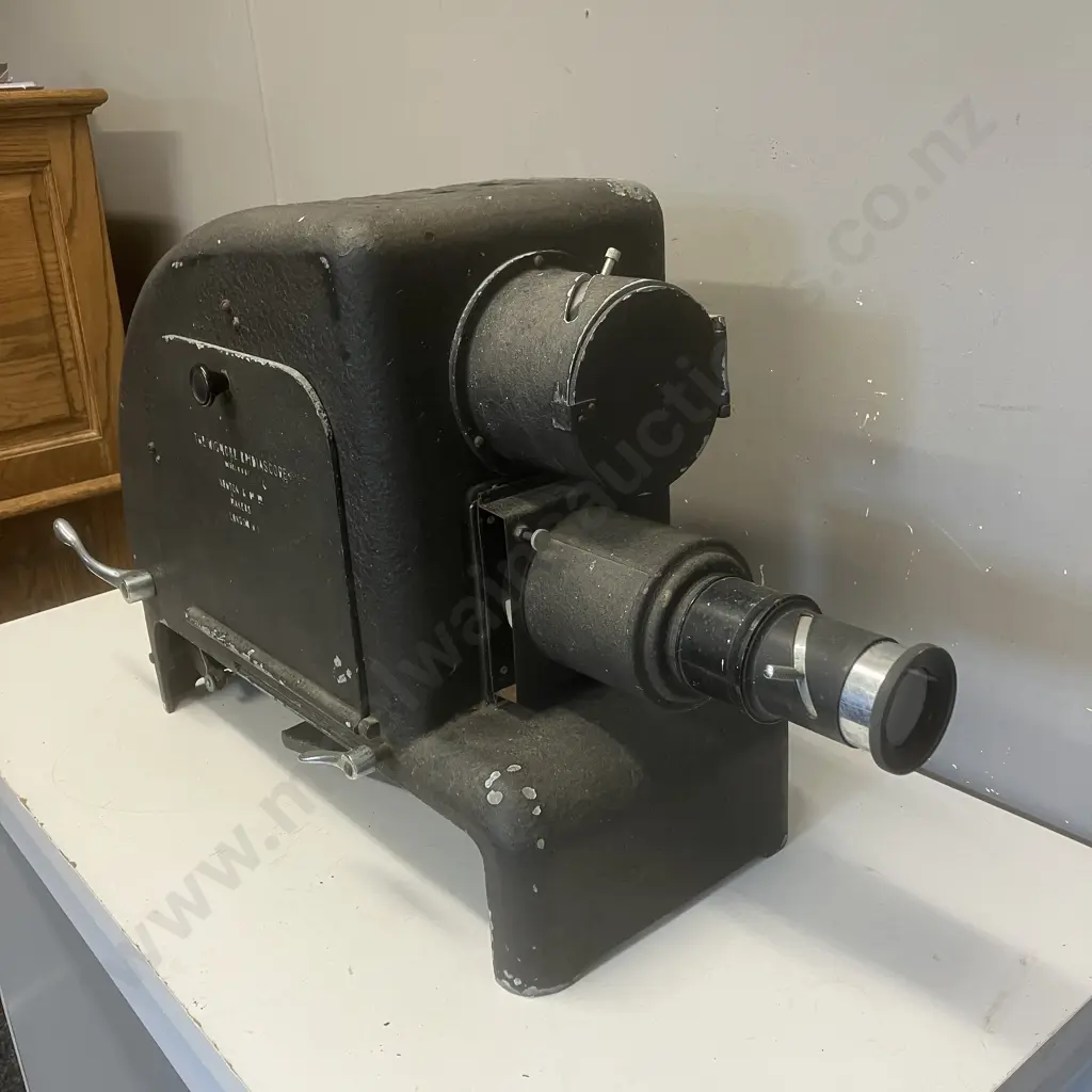 Vintage 'The Wigmore Epidiascope' (Model W.F.50?) Made By Newton & Co, London (As Found) Image 1++