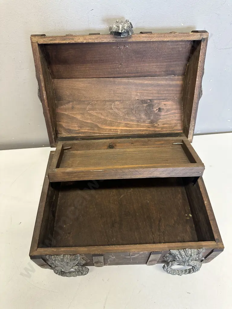 Vintage Wooden Storage/Jewellery Box H21,W35,D24cm. Image 1++