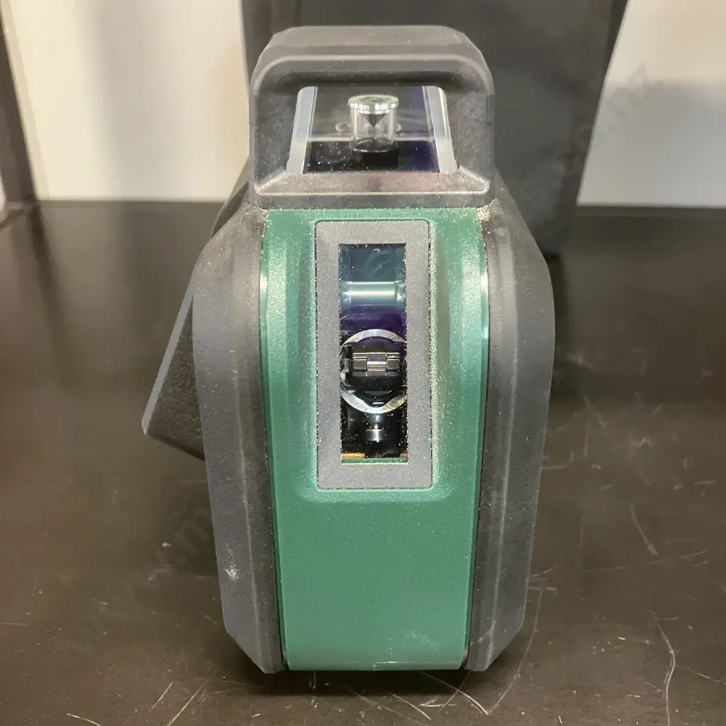 Bosch Cross Line Laser AdvancedLevel 360 With Case Image 1++