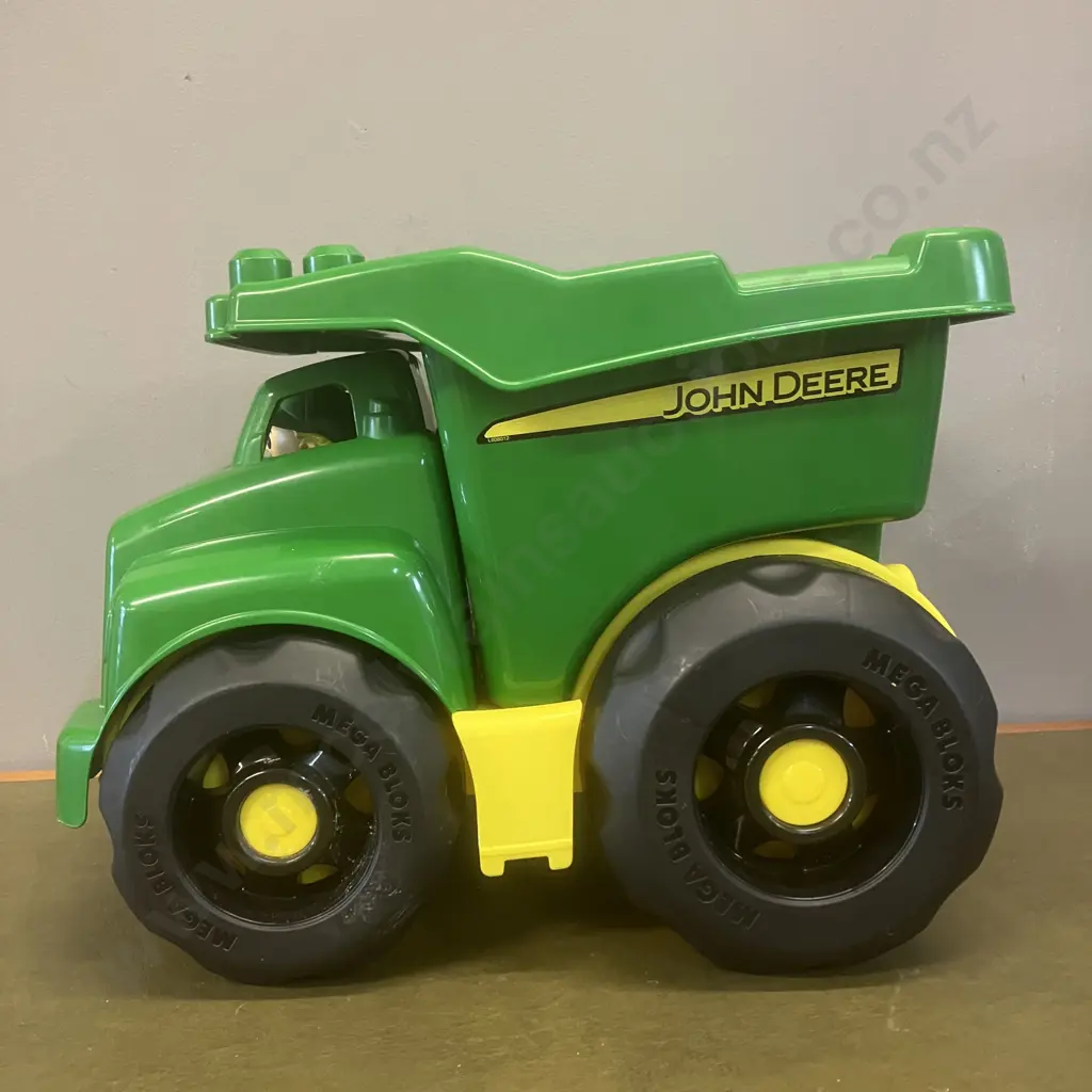John Deere Mega Bloks Large Dump Truck. H31 W43 D30cm Image 1++
