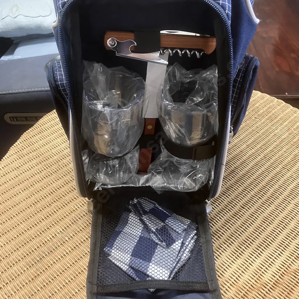 Stevens Outdoors Chiller Bag, Plastic Wine Glasses, Opener Etc Image 1++