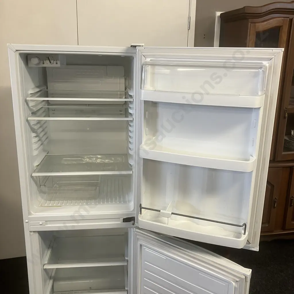 Fisher & Paykel 246 Litre Fridge-Freezer Model E240B, #AIF31453 Image 1++