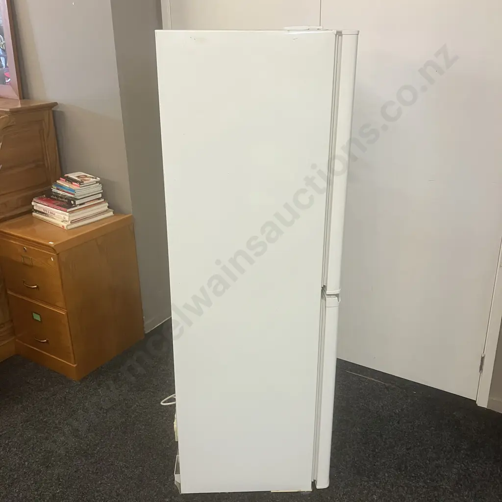 Fisher & Paykel 246 Litre Fridge-Freezer Model E240B, #AIF31453 Image 1++
