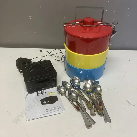 Maxwell Williams Teaspoons, Tiffin Carrier With 3 Bowls, Teac PLL Alarm Clock Radio CRX512BU