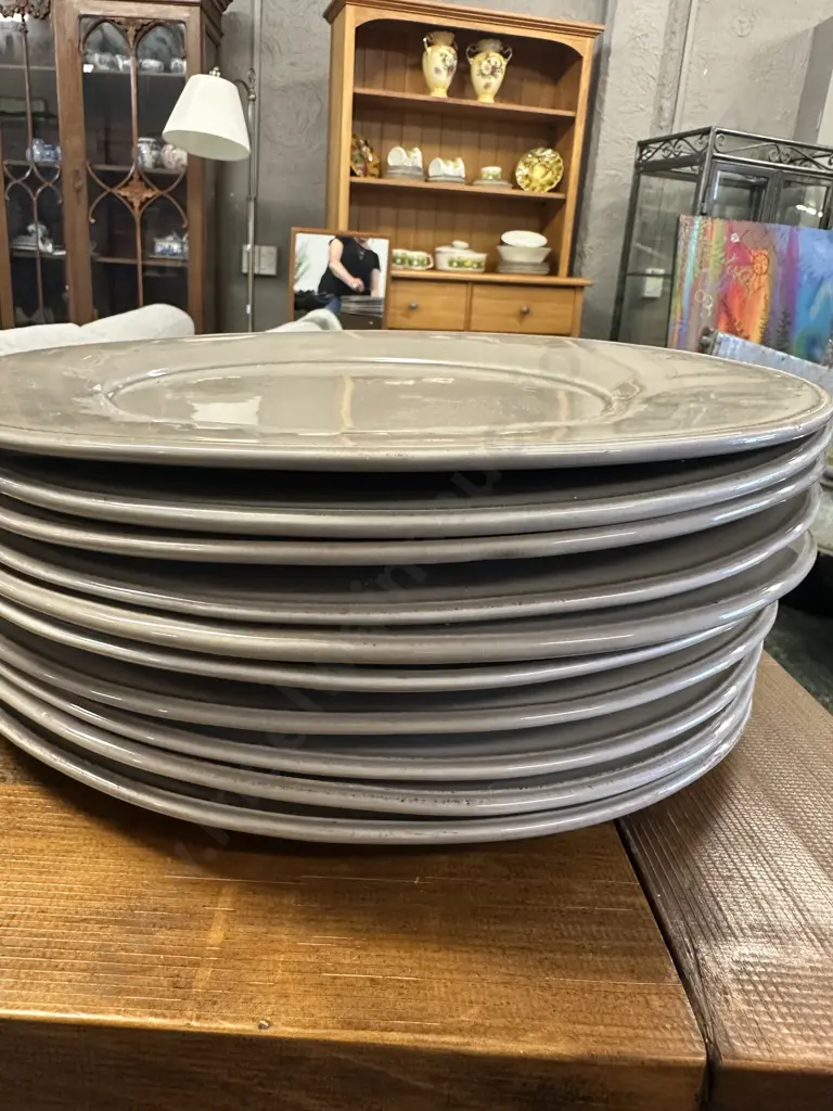 French Country Oval Charger Plates 37x34cm Coffee Coloured Image 1++