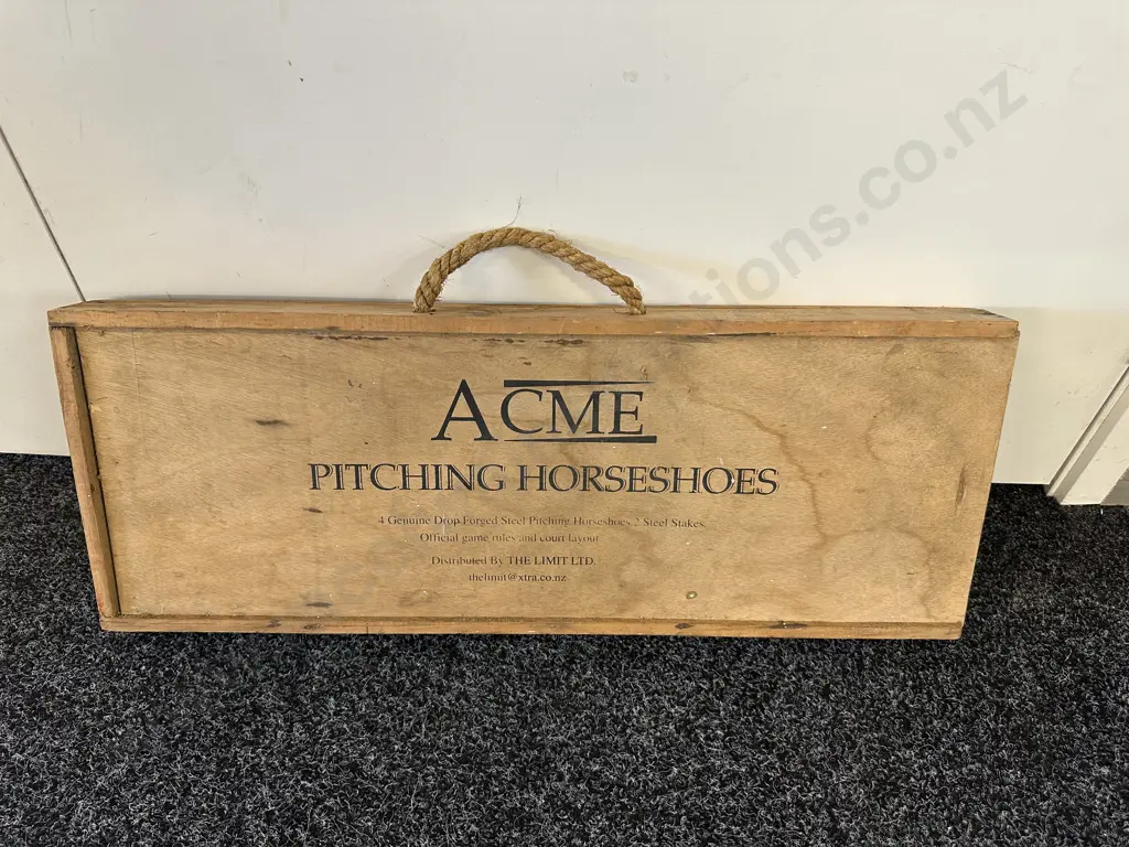 Vintage ACME Pitching Horse Shoes Game  Image 1++