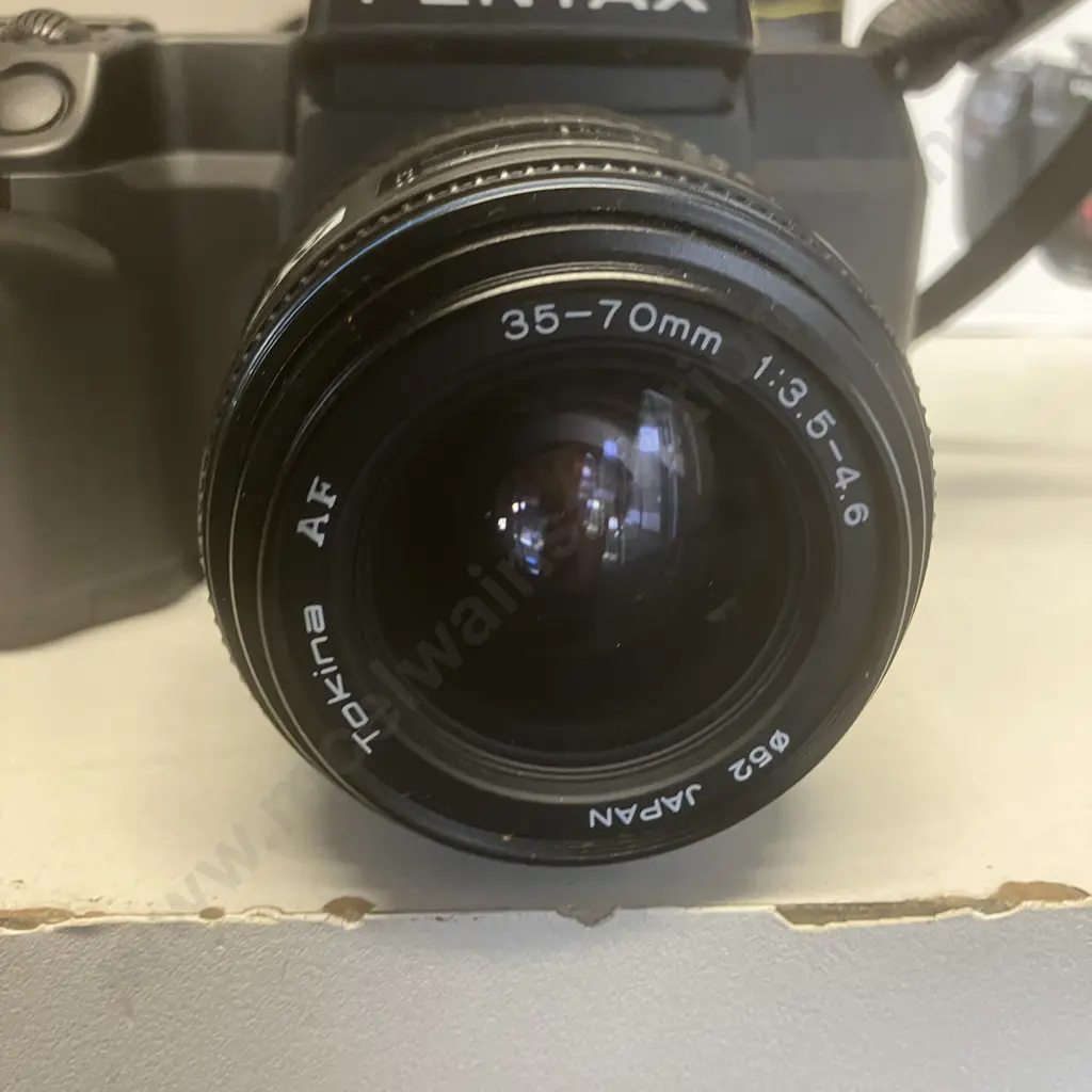 Pentax SF7 Film Camera, Tokina AF 35-70mm 1:3.5-4.6. 52 Japan With Manual and Bag Image 1++