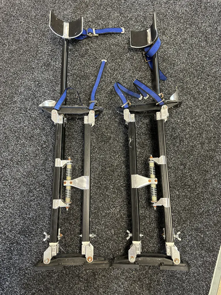 Pair Of Adjustable Dry Wall Stilts Image 1++
