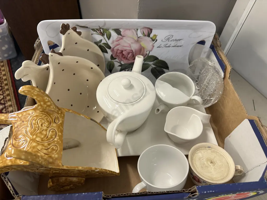 Assorted China Items Including Teaware Etc Image 1++