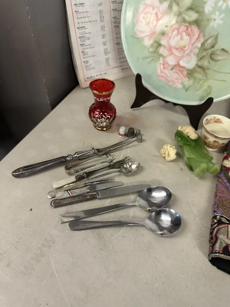 Bohemian Red Glass Vase, Table Runner, Hutschenreuther Plate Etc Image 1++